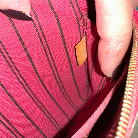 LV GM pochette - Picture 7 of 9